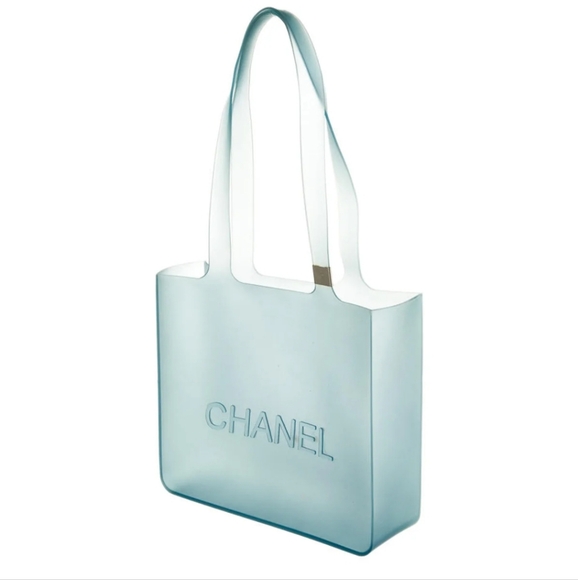 CHANEL Jelly Tote - Picture 7 of 14